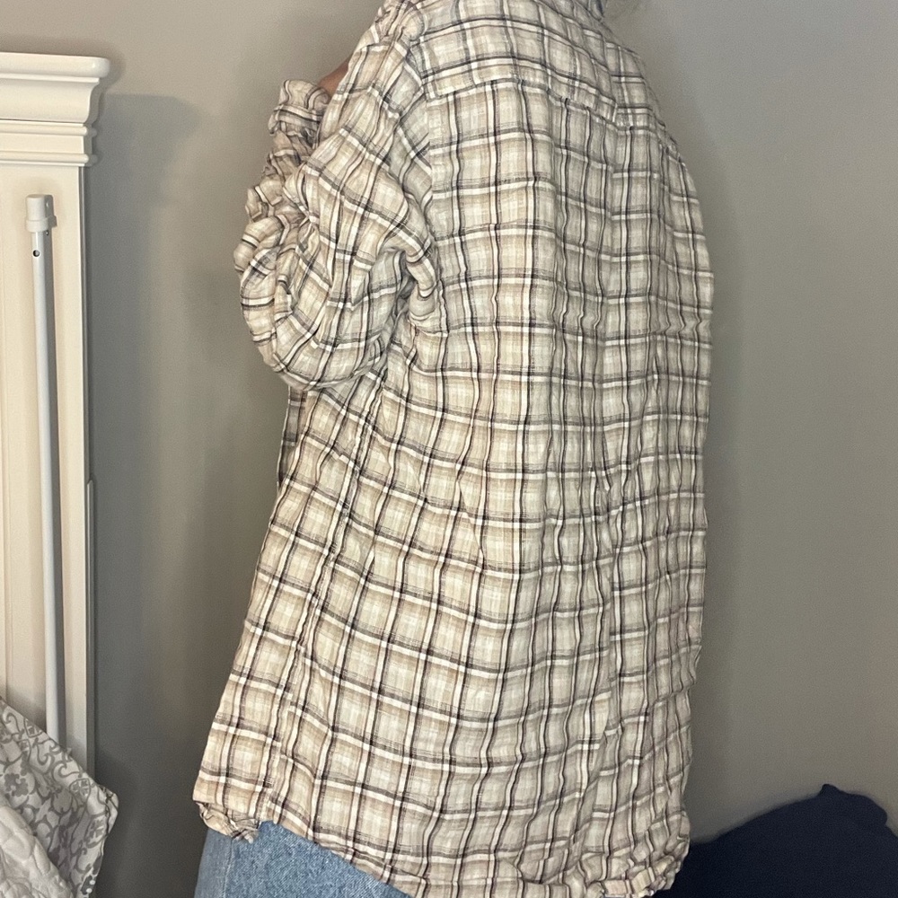 PERRY ELLIS cream button down - Picture 3 of 3
